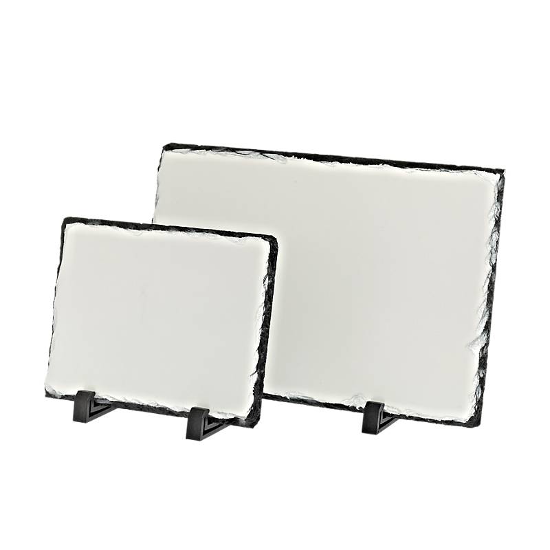 Schiefertafel auf Füßen