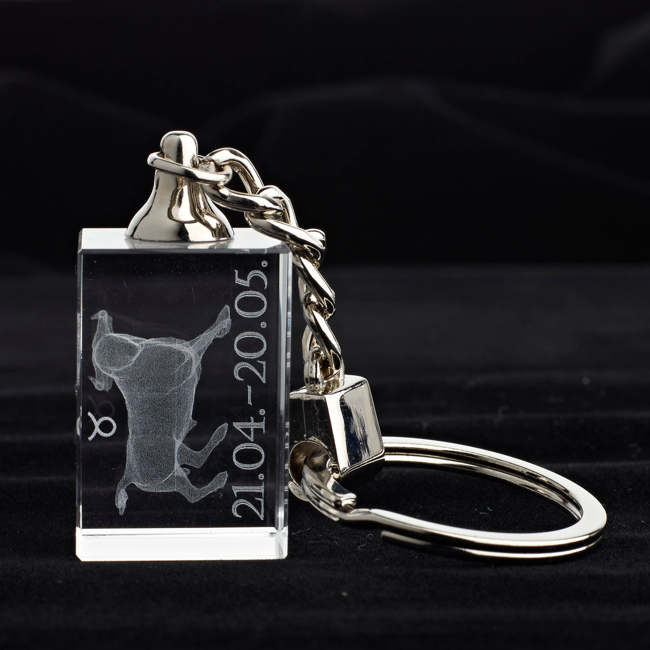 Glasschlüsselanhänger Sternzeichen Stier 3x2cm