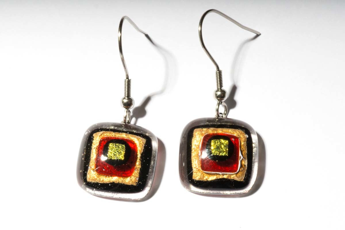 Ohrringe mit Glasstein Rot Gold Fusing