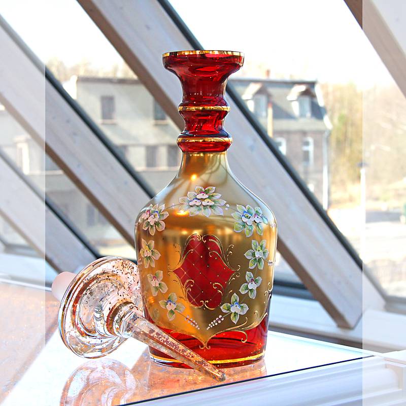 Servierflasche "White Queen" (63 cm)