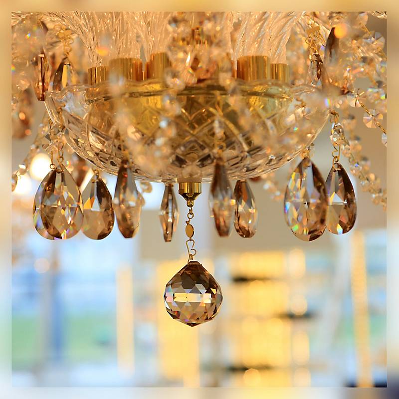 Kronleuchter Miranda Erleuchtung, Gold/Transparent, aus Glas