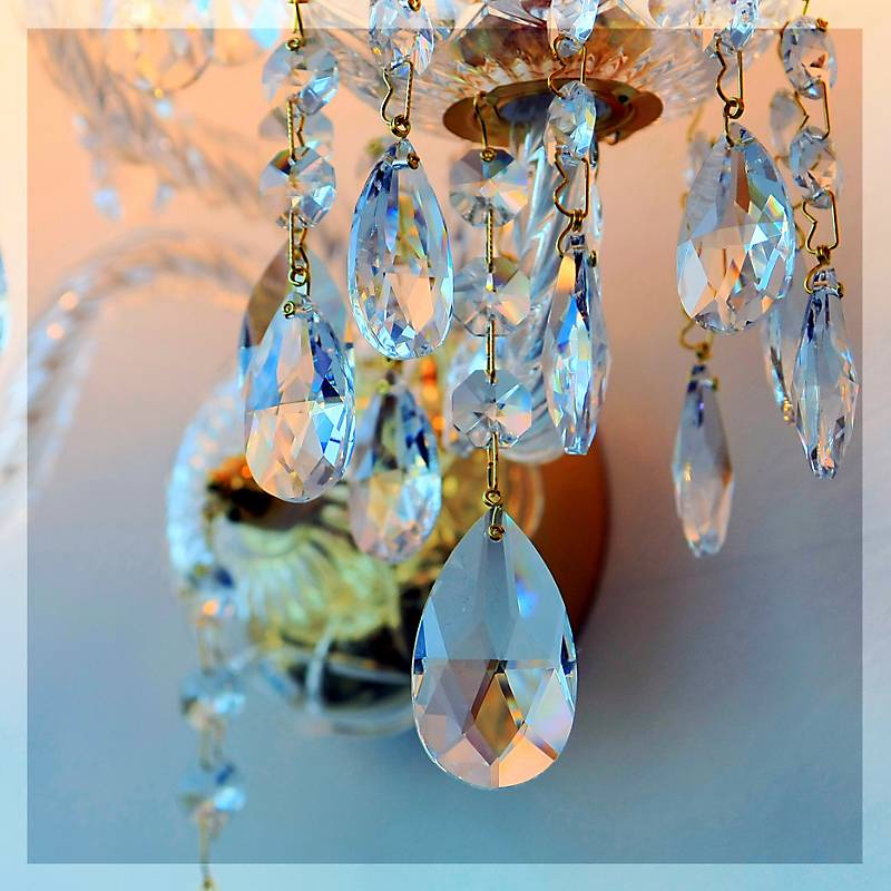 Wandleuchter Elisa Erleuchtung, Gold/Transparent, aus Glas