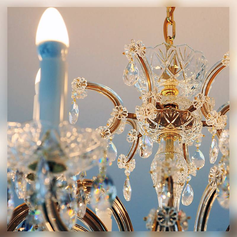 Kronleuchter Cesaria Erleuchtung, Gold/Transparent, aus Glas