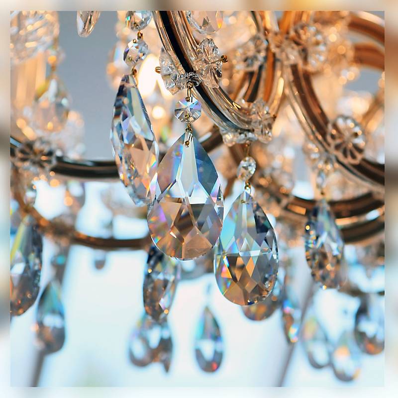 Kronleuchter Cesaria Erleuchtung, Gold/Transparent, aus Glas