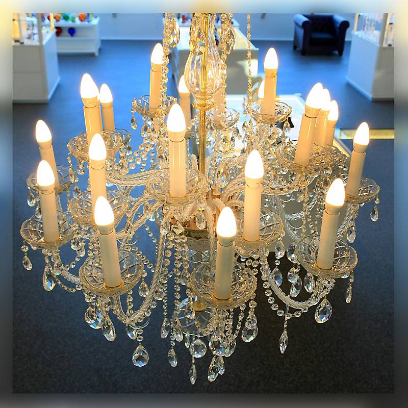 Kronleuchter Maria Theresa Erleuchtung, Gold/Transparent, aus Glas