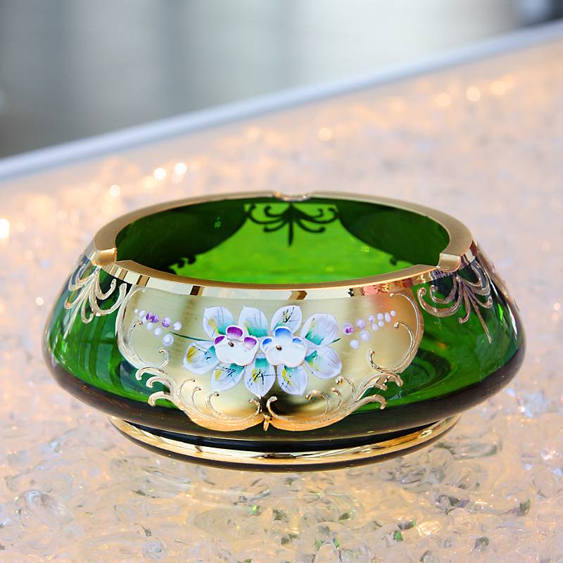 Aschenbecher Green Queen 18 cm, Grün/Gold, aus Glas