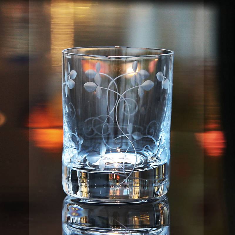 Becher mit Gravur "Petite Daisy" (280ml)