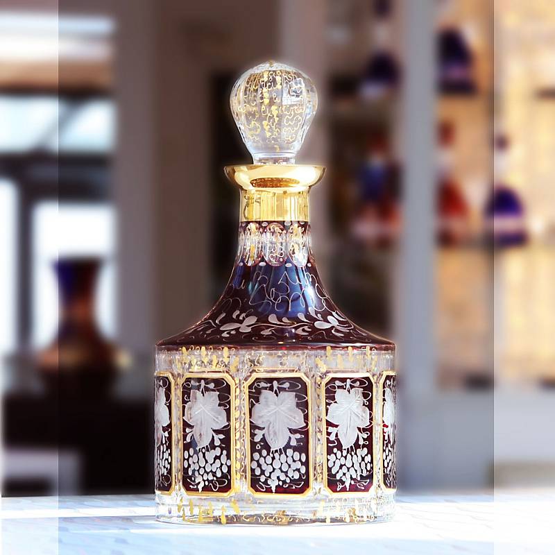 Karaffe getäfelt "Ruby Grape" (1000ml)