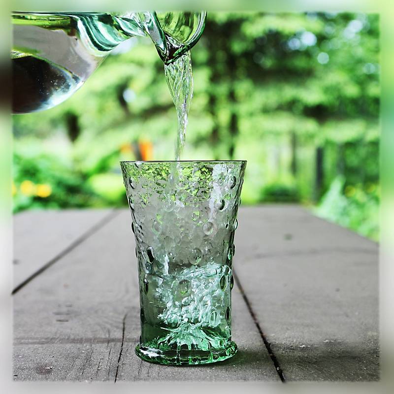 Wasserglas Thüringer Waldglas grün 300ml Trinkbecher Saftglas Handmade